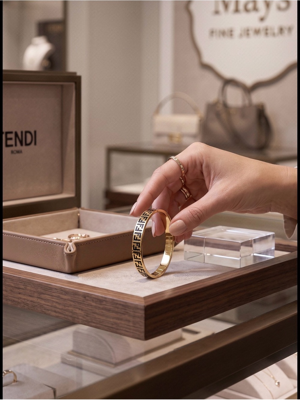 Fendi gold toned  Bracelet- fashion jewelry